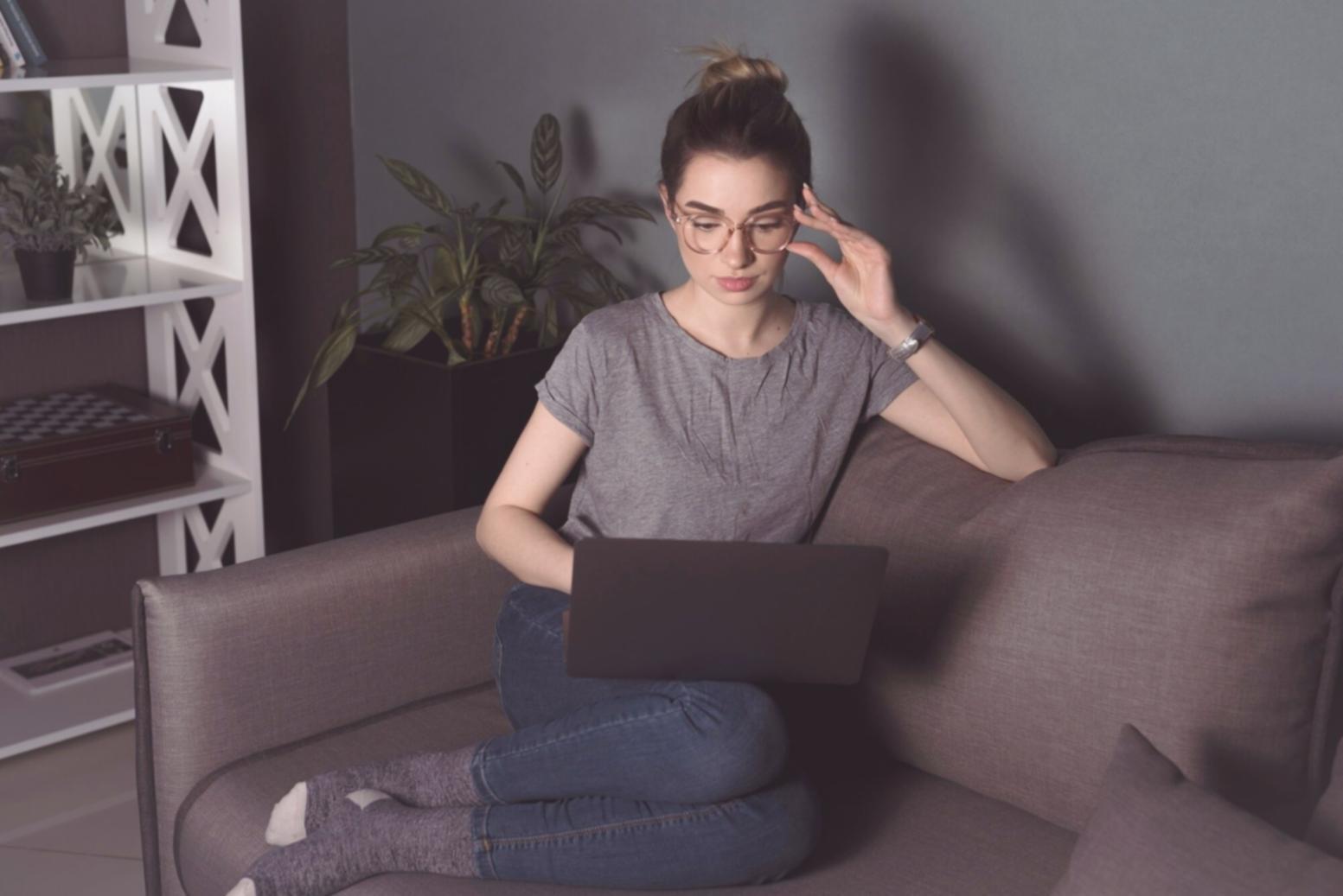 Professionelle Budget-Präsentation mit klarer Visualisierung von Finanzdaten